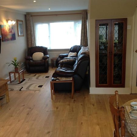 Villa St.John B&B Athlone Bagian luar foto